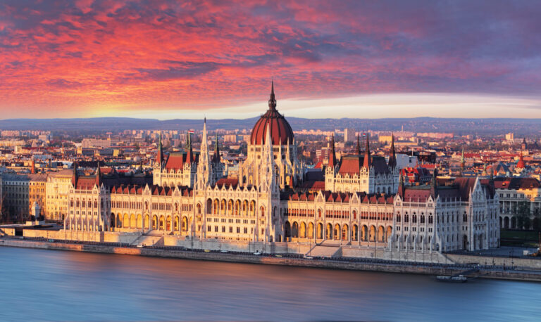 Parlament w Budapeszcie ©Shutterstock